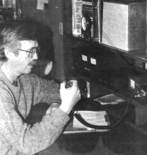 Dennis Rohlick (VE5AEE)